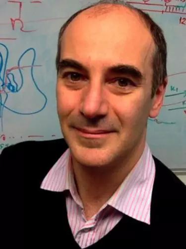 Achillefs Kapanidis