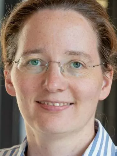 Laura Herz